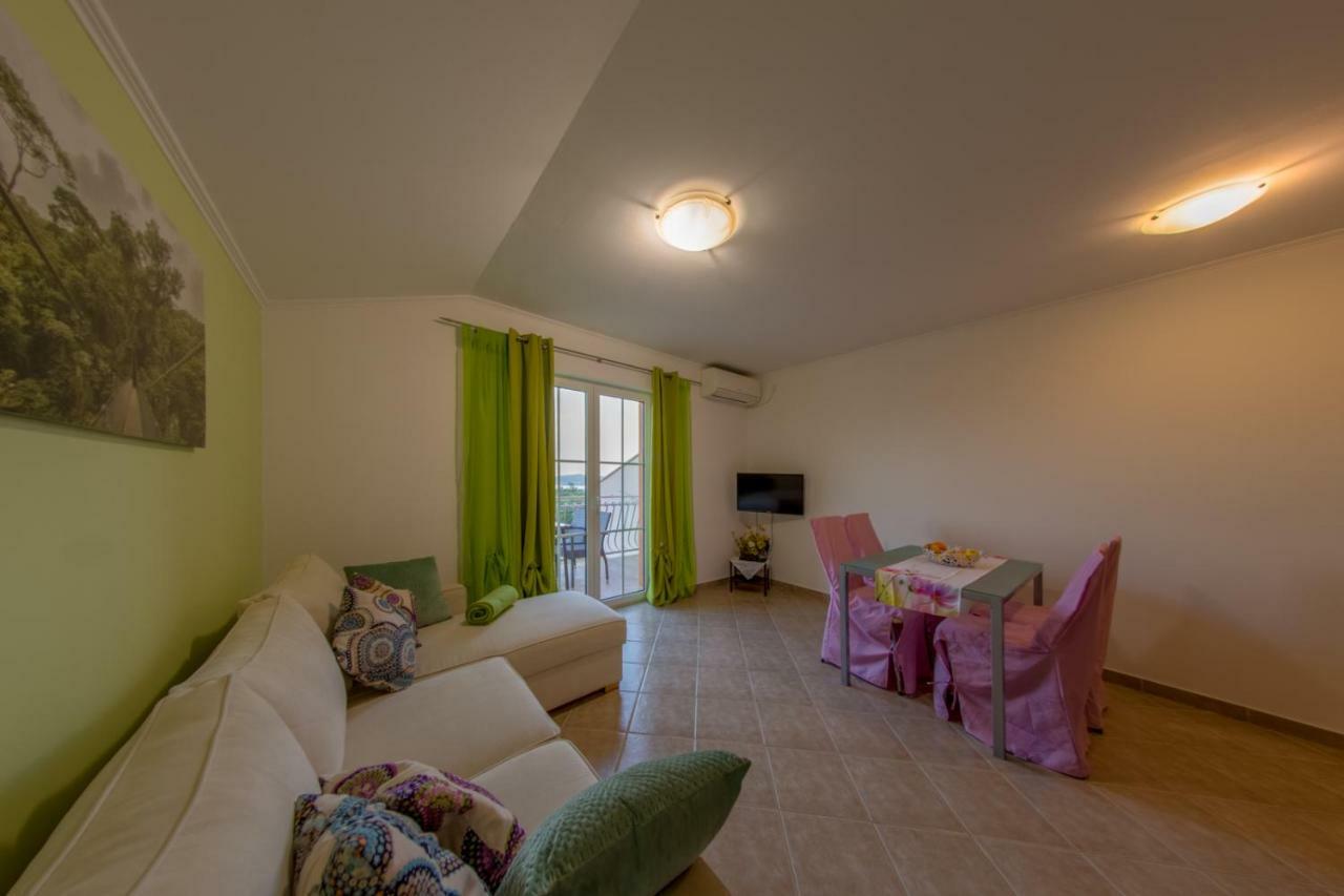 Apartments Vesna Skradin Eksteriør billede